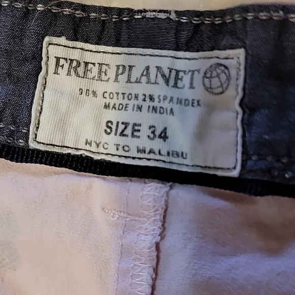 Free planet chino shorts, pineapple pink for mens. Size:34 - Picture 6 of 12
